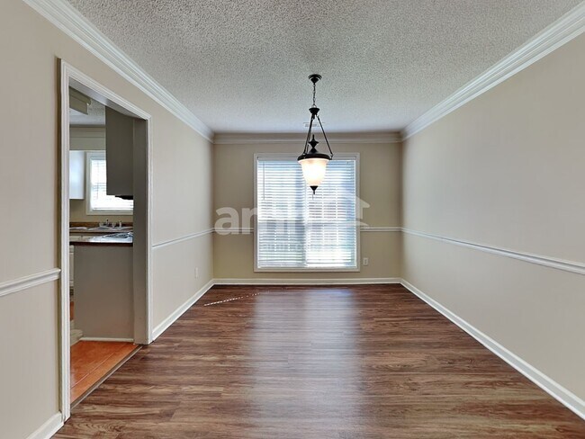 Building Photo - 2592 Freemans Walk Path