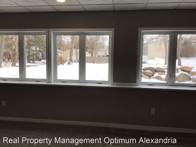Foto del edificio - 2 br, 2 bath House - 905 7th Ave E