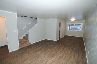 Building Photo - 1424-1426 Lathrop St