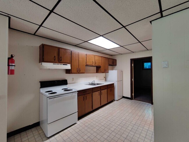 Foto del edificio - 28 Vineyard Ave