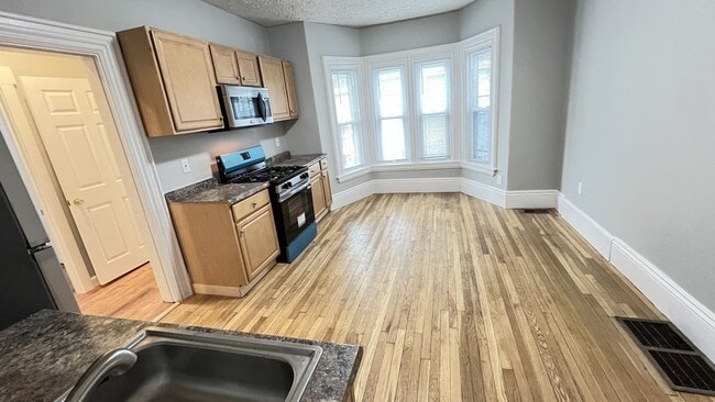 Foto del edificio - 31 Ridgeway St