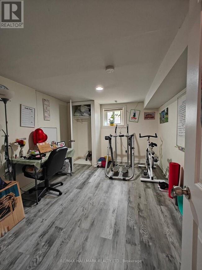 Building Photo - 88 B Bernick Dr