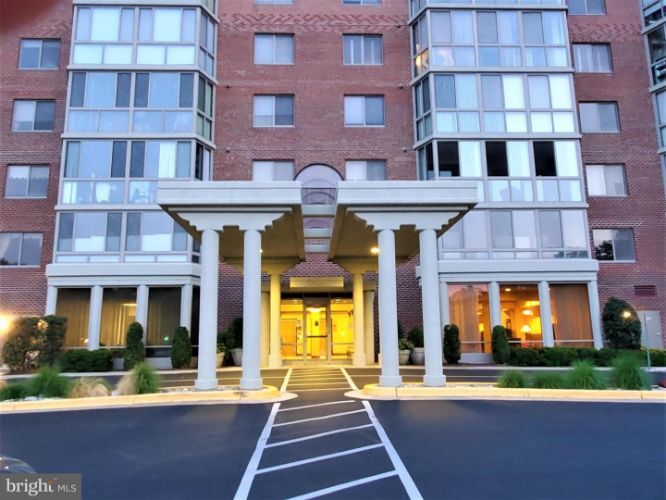 Foto principal - 3100 N Leisure World Blvd