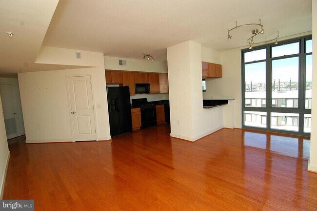 Foto del edificio - 1117 10th St NW