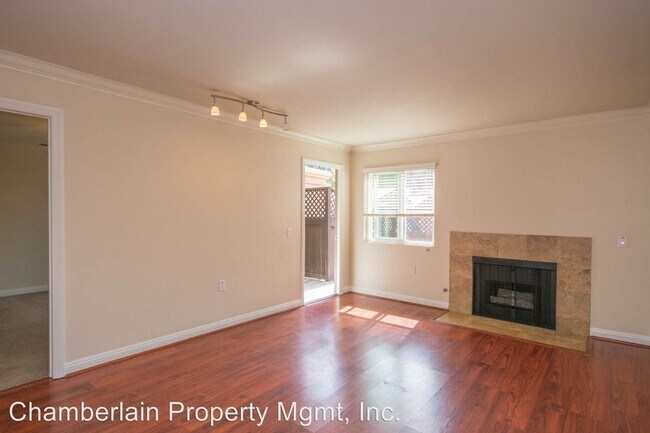 Building Photo - 2 br, 1 bath House - 605 SEA CLIFF WAY