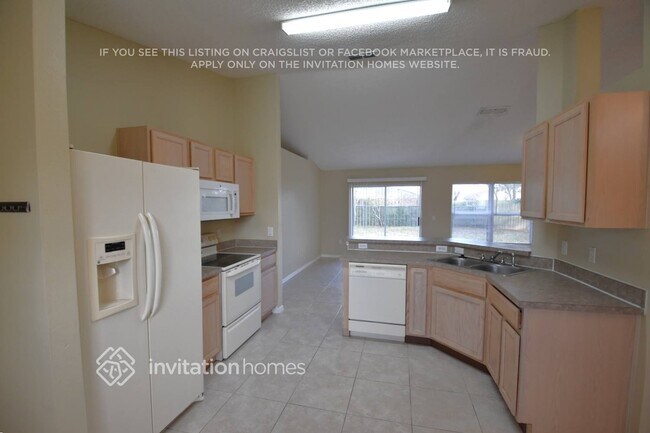 Foto del edificio - 521 Mobley Dr