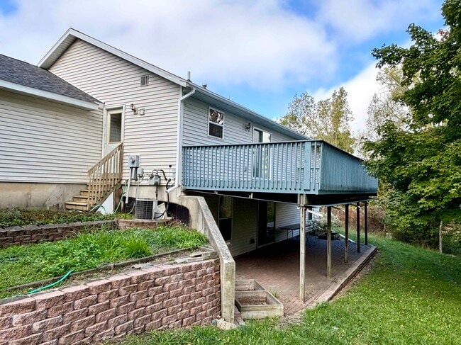 Building Photo - 4438 Morningside Dr SE