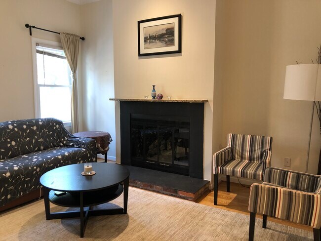 Photo - 1616 Corcoran St NW (Washington, DC) Apartment