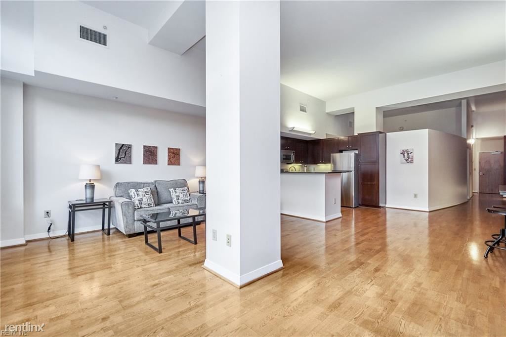 Primary Photo - 1 br, 1 bath Condo - 237 Granby St Unit 26