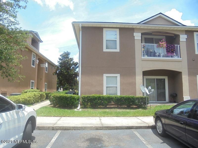 Primary Photo - 9690 Amarante Cir