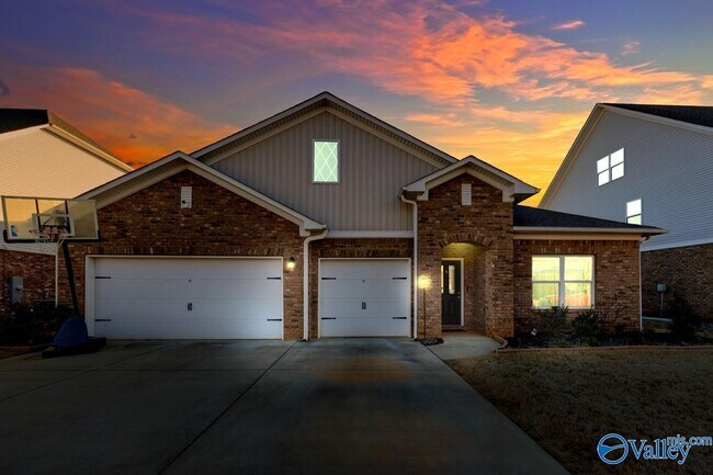 Building Photo - 120 Chesire Cv Ln