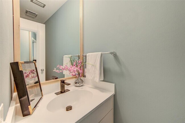 Foto del edificio - 4405 Hazard St