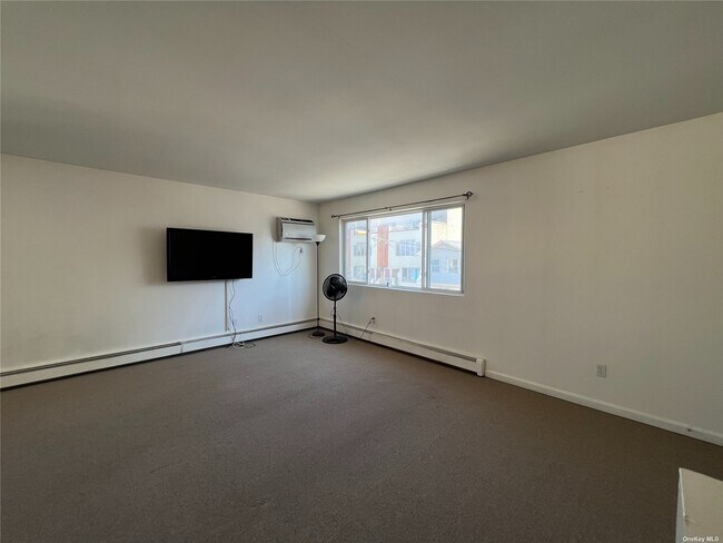 Foto del edificio - 147 Beach 97th St