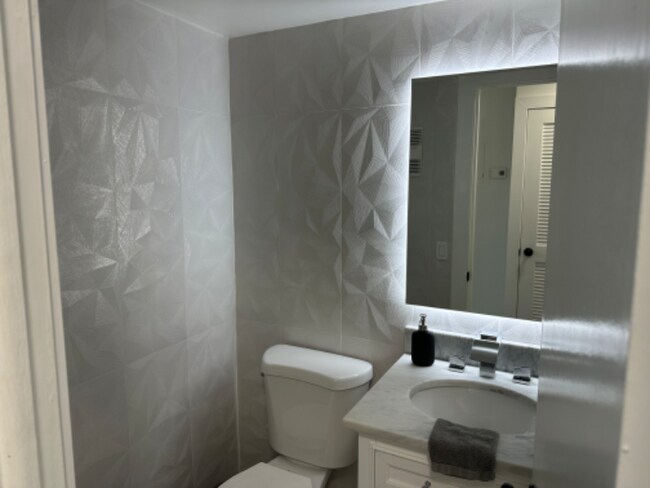 Foto del edificio - 5838 SW 74th Terrace