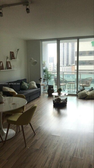 Foto del edificio - 951 Brickell Ave