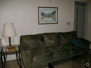 Building Photo - 100 Pulsipher Ln