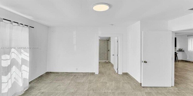Foto del edificio - 211 SE 9th St