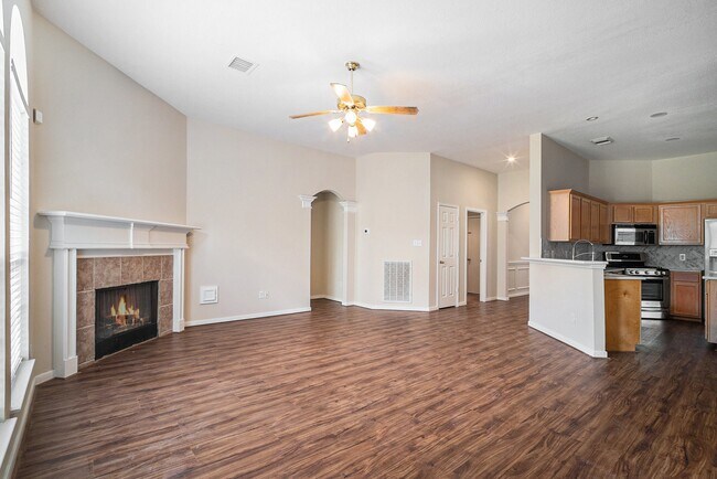 Foto del edificio - 5807 Carta Valley Ln