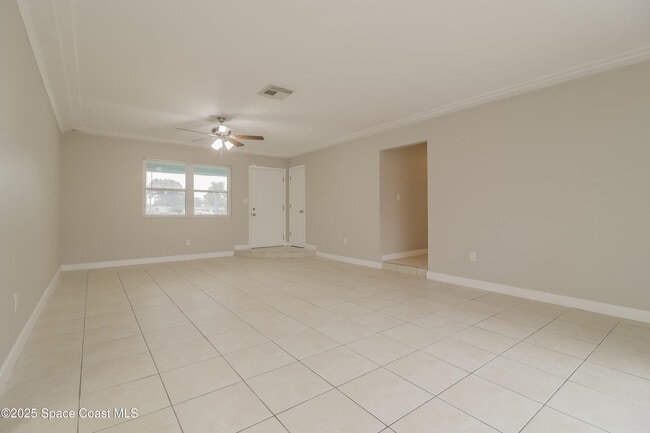 Building Photo - 935 S Courtenay Pkwy