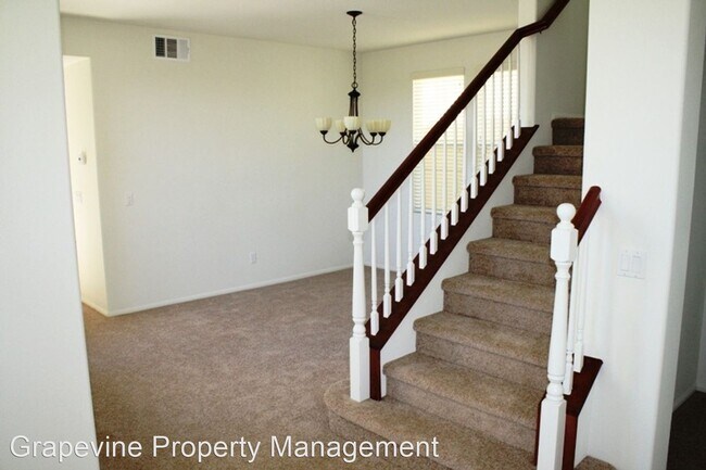 Foto del edificio - 4 br, 2.5 bath House - 31842 Domenoe Way