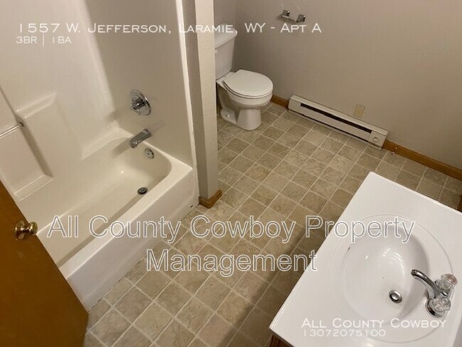 Foto del edificio - 1557 Jefferson St.