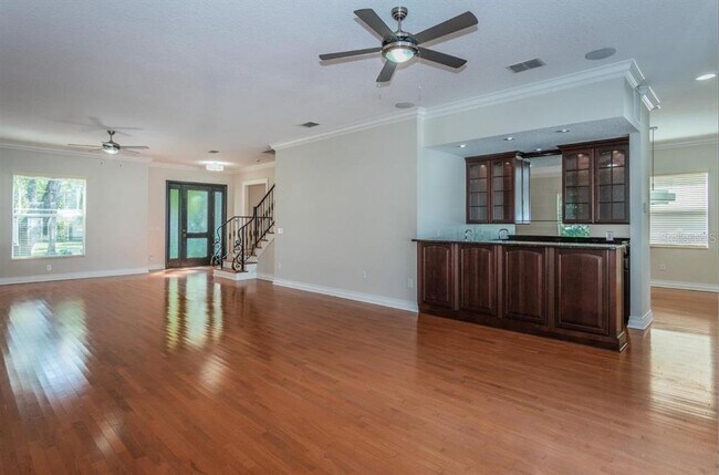 Foto del edificio - 2722 N Myrtle Ave