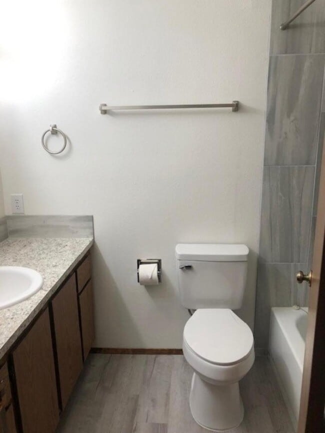 Photo - 2 bedroom in Seattle WA 98105 Apartment