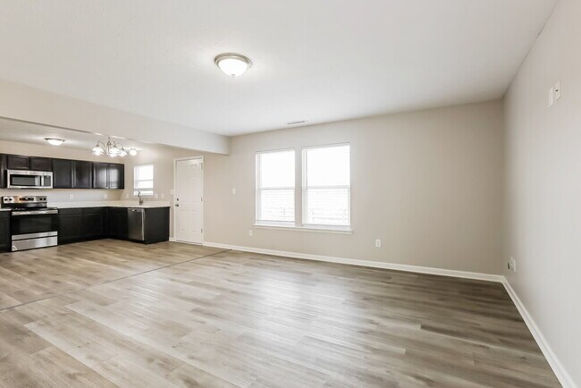 Foto del edificio - 7832 Wolfgang Pl