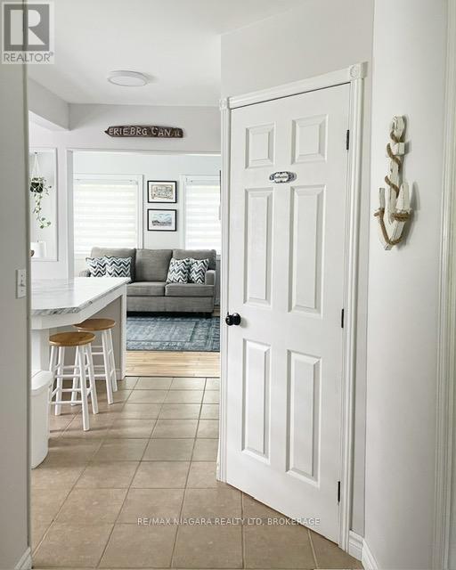 Photo du bâtiment - 3360 Bethune Ave