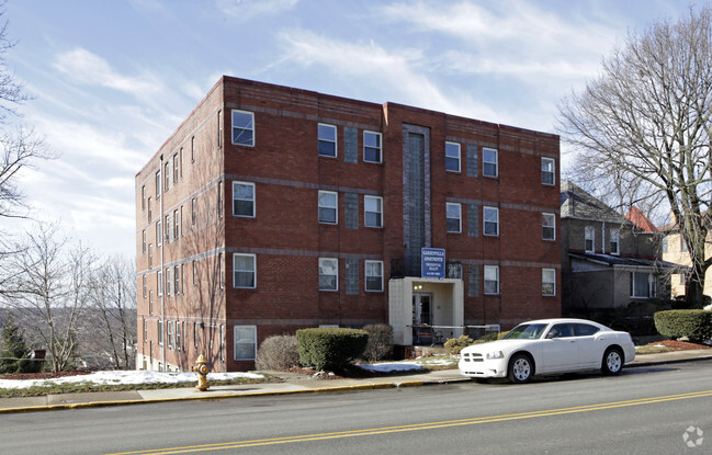 Building Photo - Garden Villa Apartments