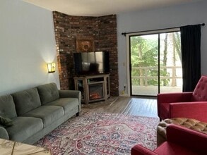 Building Photo - 55 Black Duck Spur