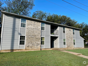 Building Photo - 2701 Colonial Ave