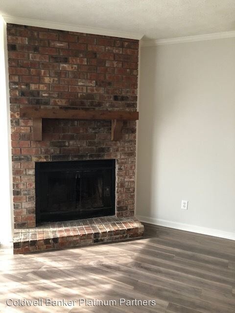 Building Photo - 2 br, 2 bath House - 8 Peach Blossom Ct.