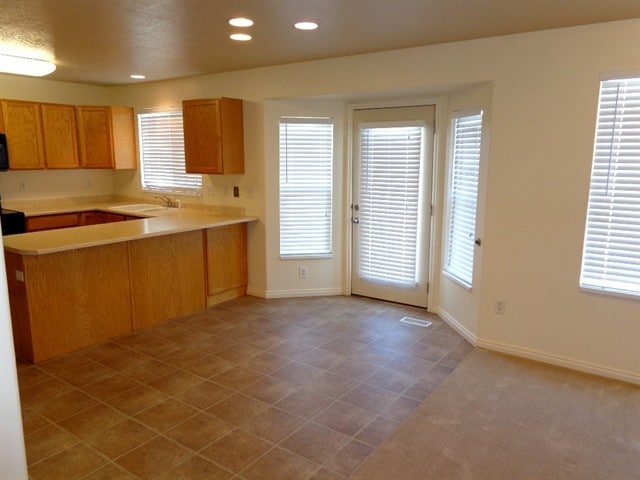 Building Photo - 358 Stamford Dr