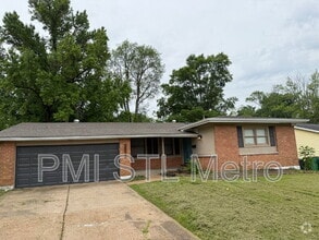 Building Photo - 2512 Dukeland Dr
