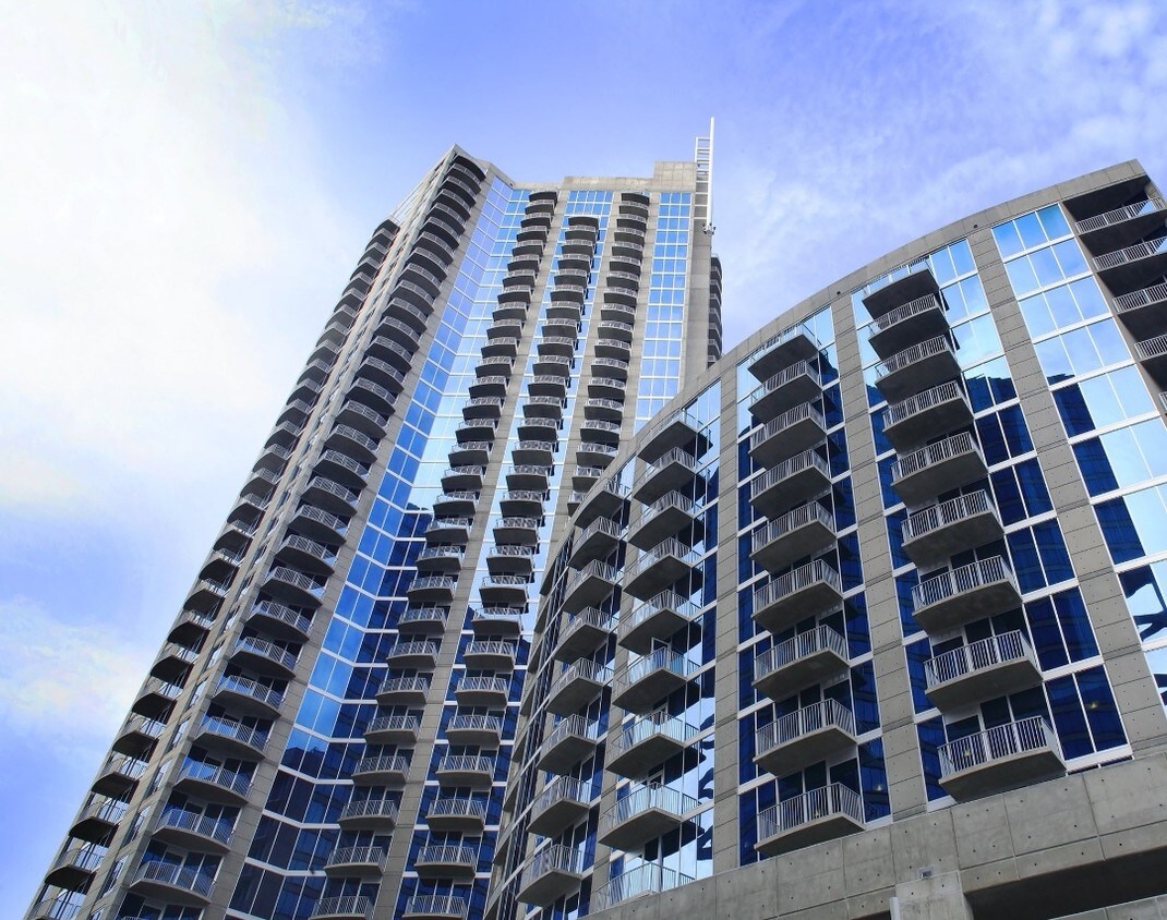 12 Centennial Building - 400 W Peachtree St NW