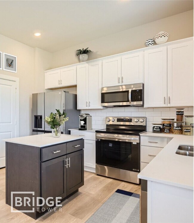 Foto del edificio - 2206 Kincaid Ln