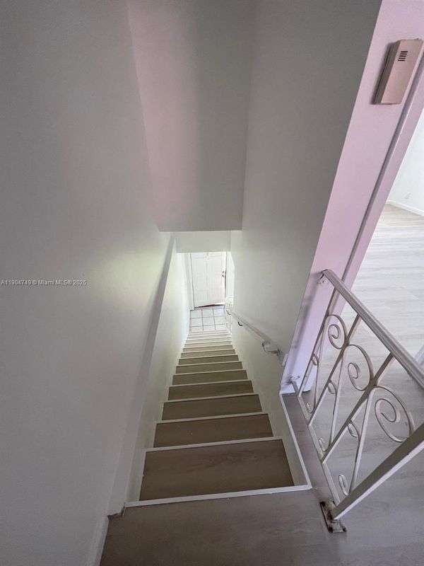 Foto del edificio - 2520 NW 52nd Ave