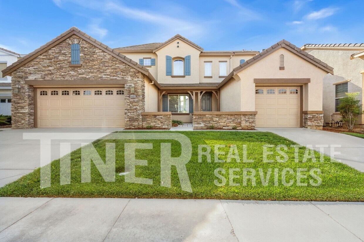 Foto principal - 9808 Spring View Way