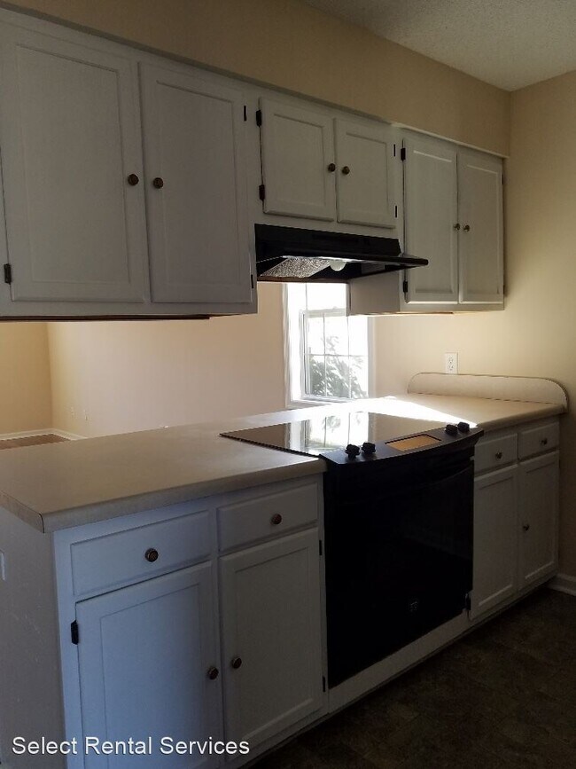 Building Photo - 3 br, 2 bath House - 128 Red Cedar Run