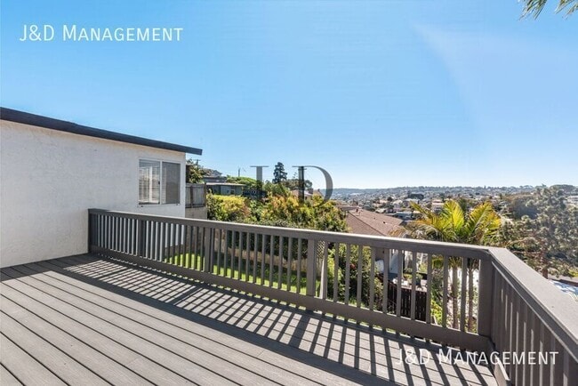 Foto del edificio - 3419 Russell St