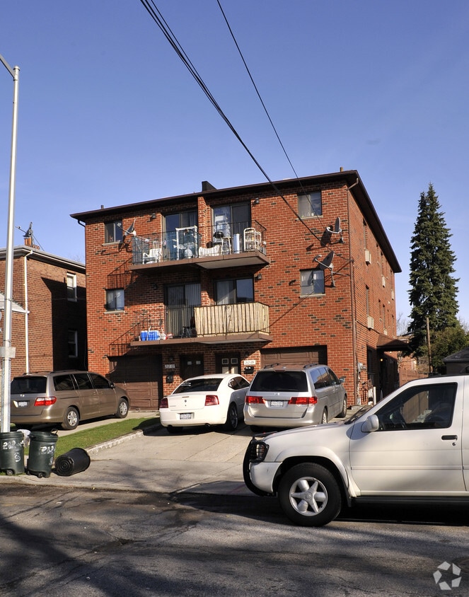 Primary Photo - 212-09-212-07 43rd Ave