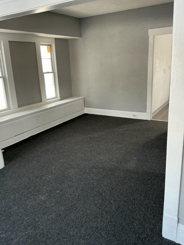 Foto del edificio - 9904 Manor Ave