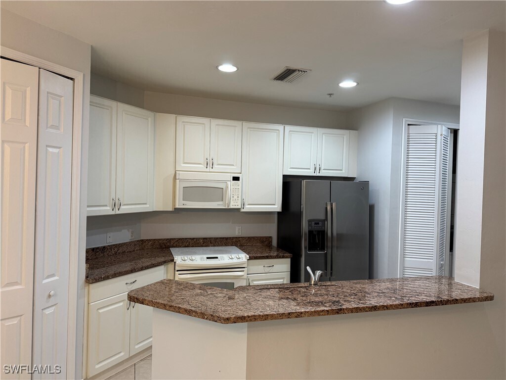 Primary Photo - 1380 Sweetwater Cove