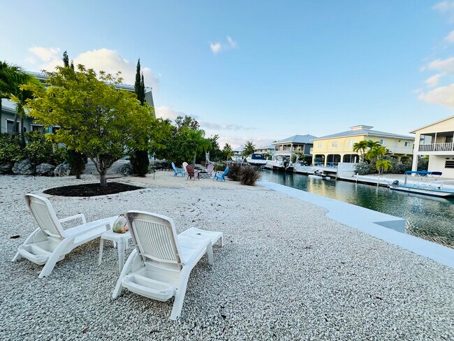 Foto del edificio - 980 Caribbean Dr