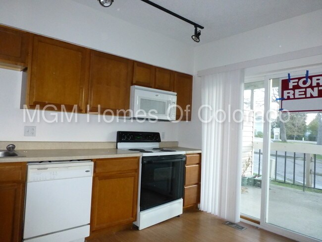 Foto del edificio - Beautifully Remodeld 2 Bed Condo