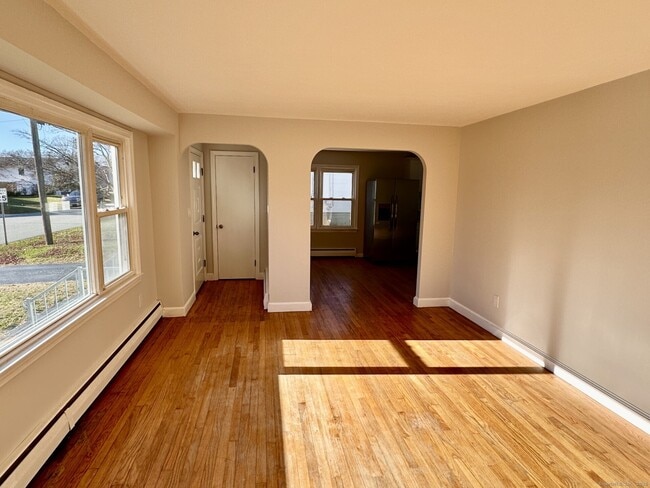 Building Photo - 12 Burgess Pl