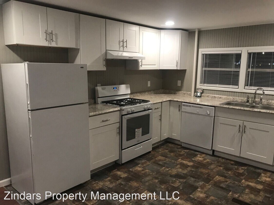 Foto del edificio - 2 br, 1 bath House - 34 Arlington Drive
