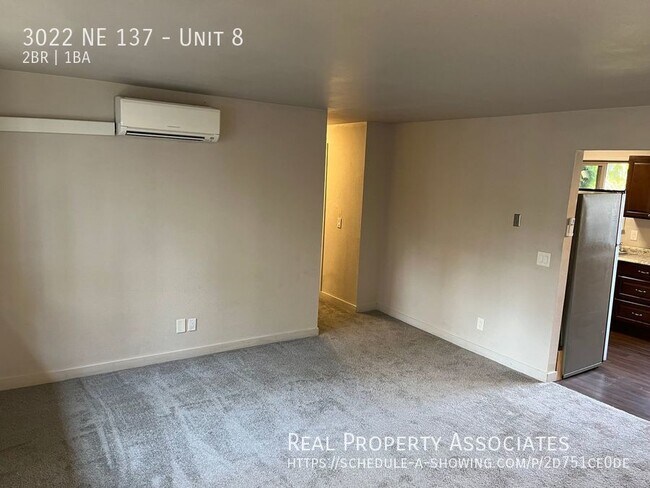 Foto del edificio - Lake City Apartment