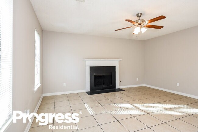 Building Photo - 158 Melleray Ct